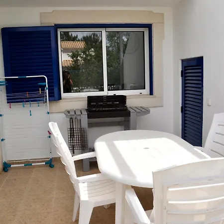 Holiday home Holiday Urbanizacao Da Boavista *
